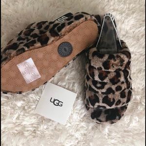 UGG FLUFF YEAH SANDALS